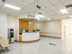 贵阳省医假体隆胸多少钱