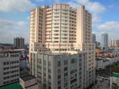 上海九院提眉割眼袋需要多少钱
